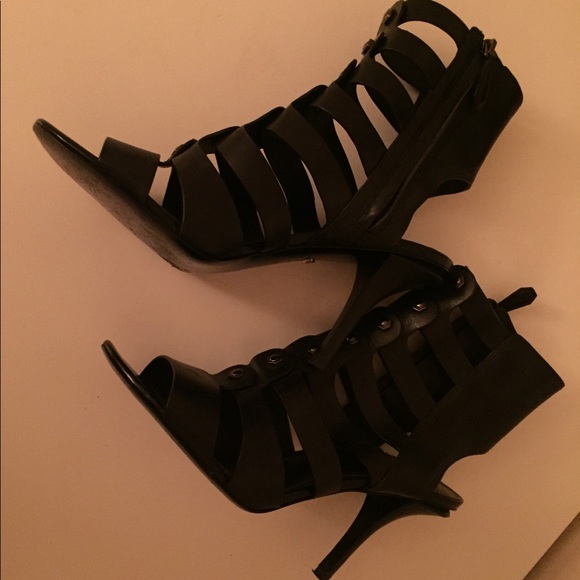 Kenneth Cole Shoes - Picture 4 of 6